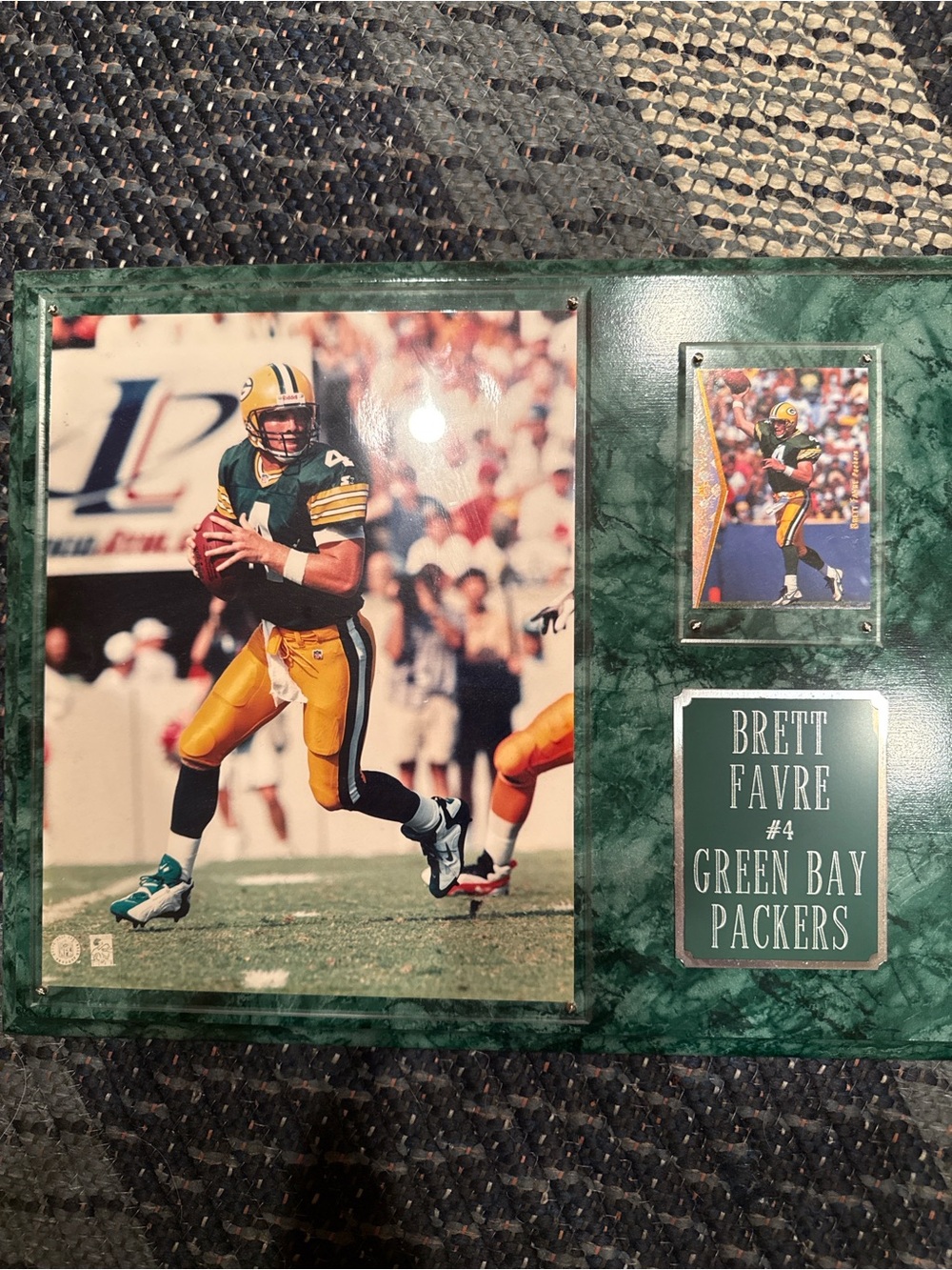 NFL Green Bay Packers Brett Favre Green and Gold Plaque